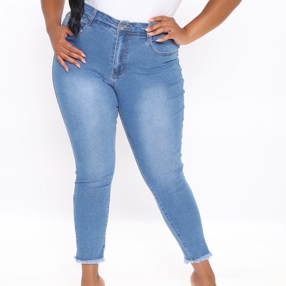 Ripped Ankle Jeans - Picture 4 of 4